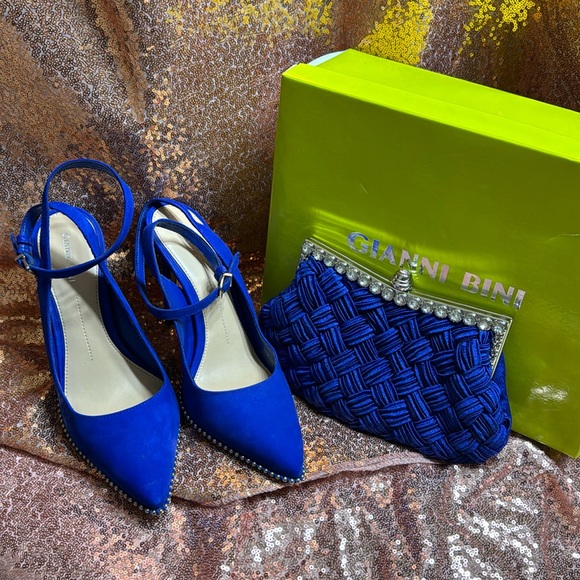 Royal Blue pumps with handbag - Picture 1 of 2